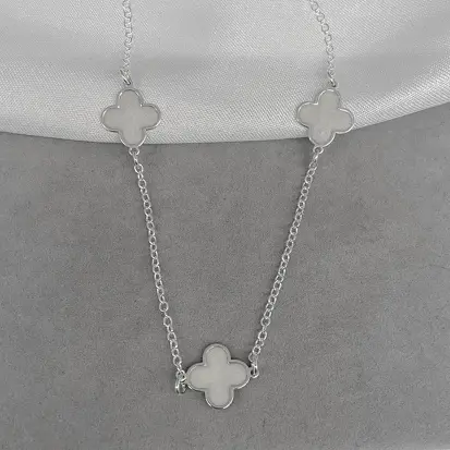 CHOKER 3 VAN CLEEF BRANCO PEROLADO 35+5CM